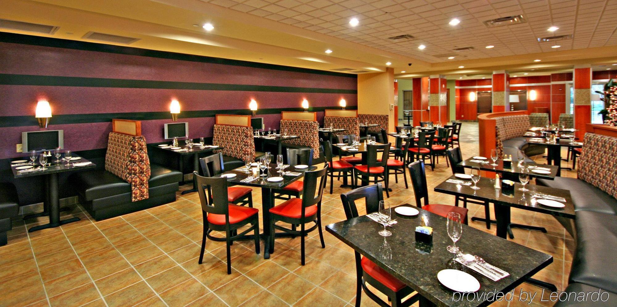 Holiday Inn Hotel & Suites Gateway By Ihg Williamsburg Restaurant photo